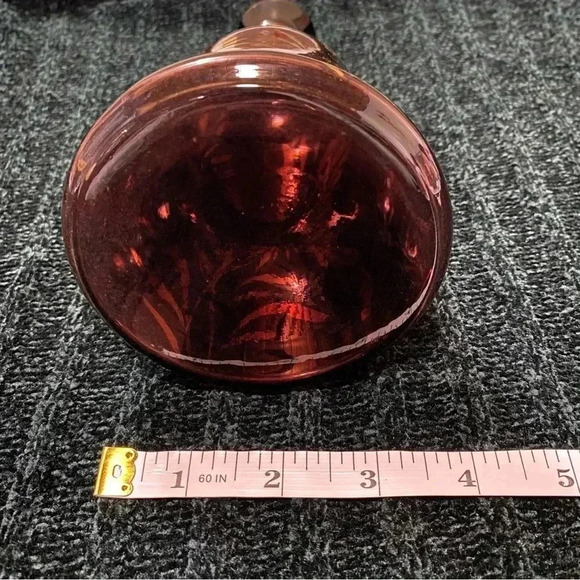 VGT Bohemian Czech Amethyst Gold Etched Ruby Glass Decanter & 2 Water Goblet - Picture 13 of 15